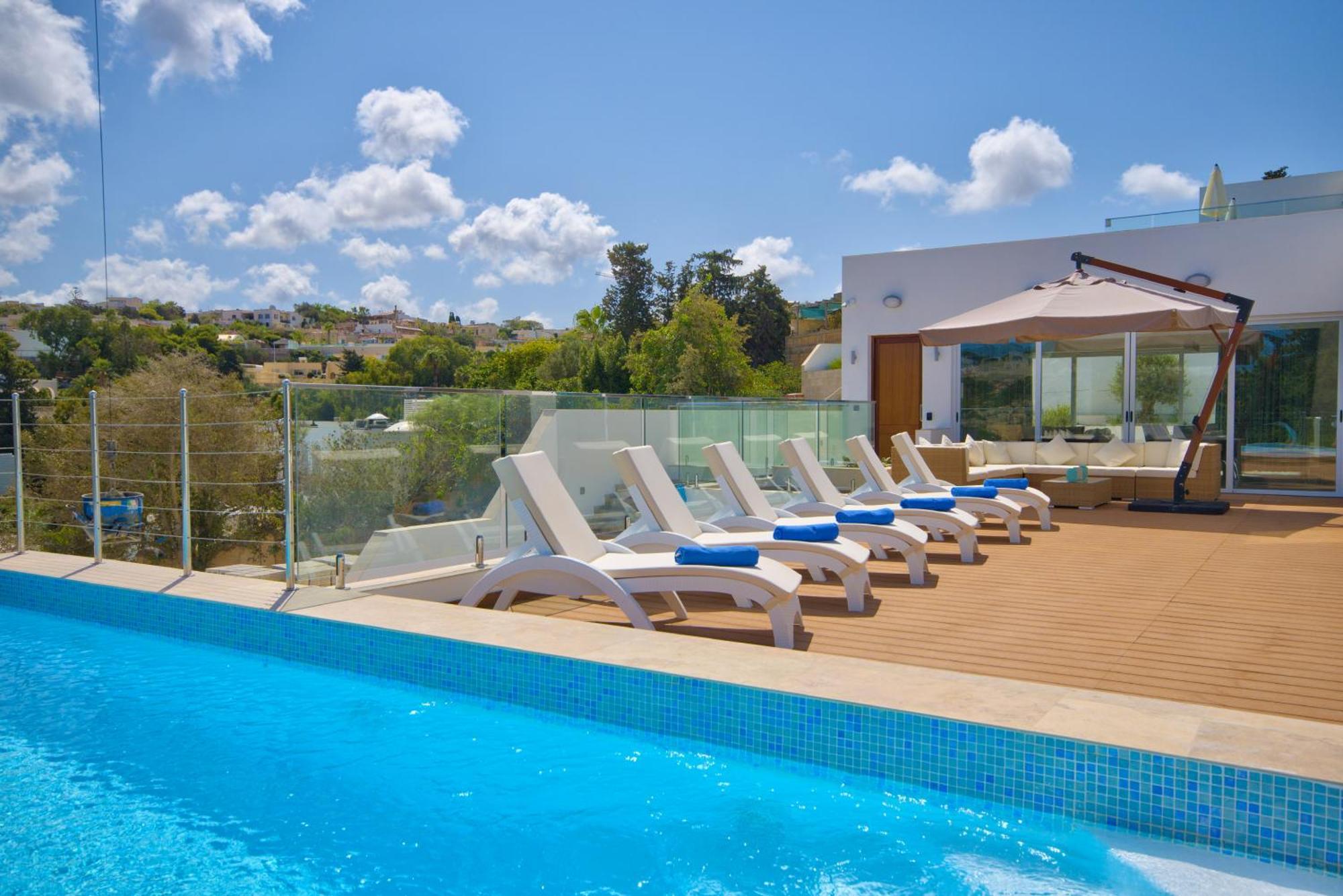 Villa Goa - By Luxury Villas Malta Меллиеха Экстерьер фото