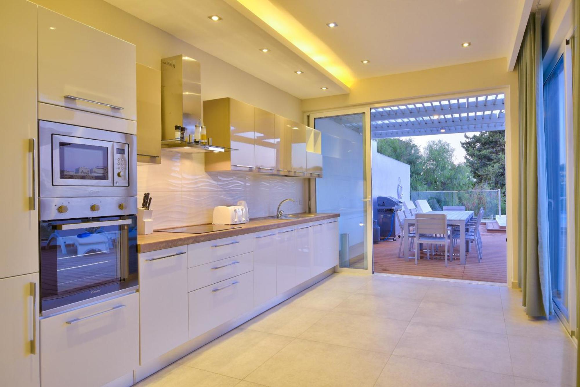 Villa Goa - By Luxury Villas Malta Меллиеха Экстерьер фото