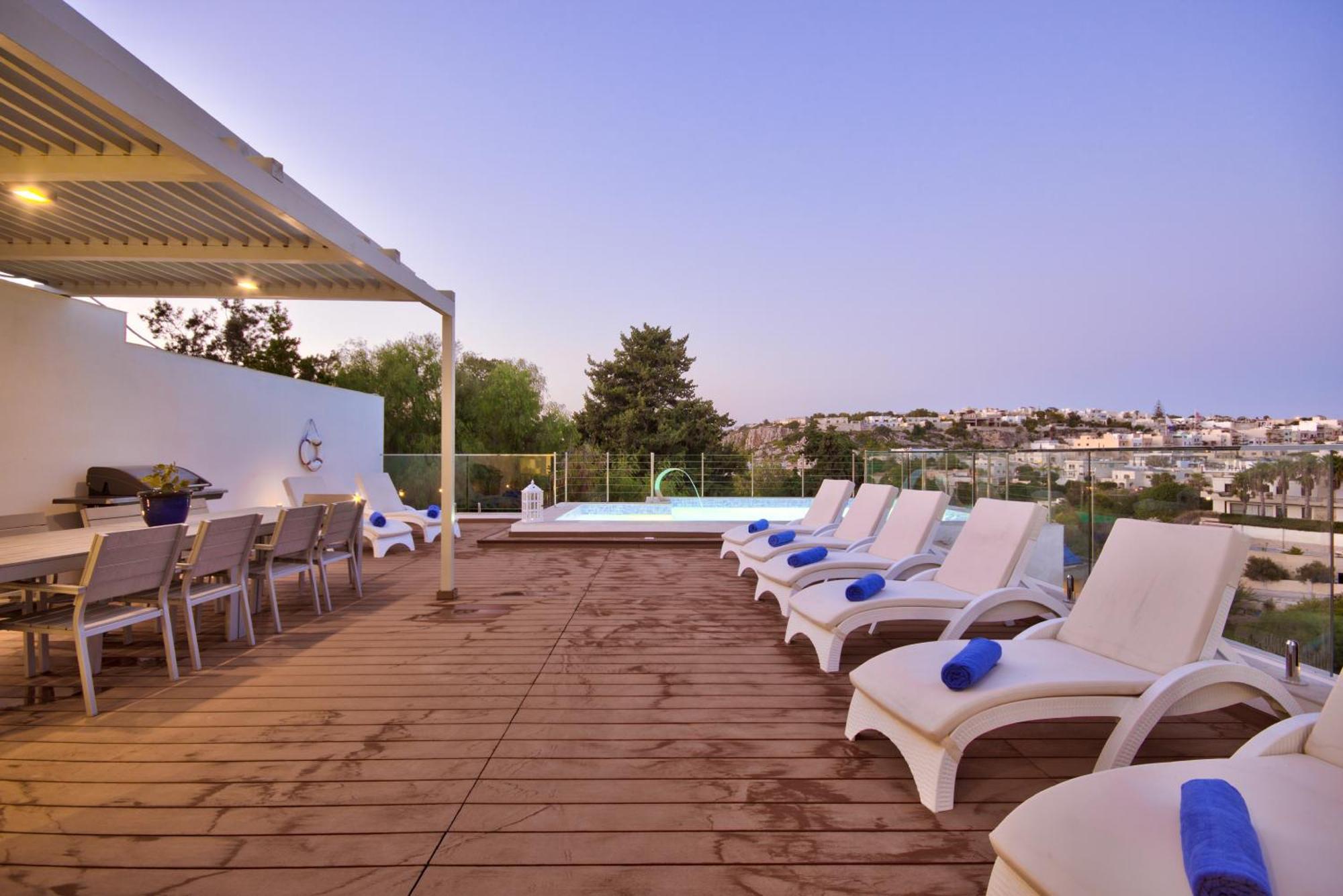 Villa Goa - By Luxury Villas Malta Меллиеха Экстерьер фото